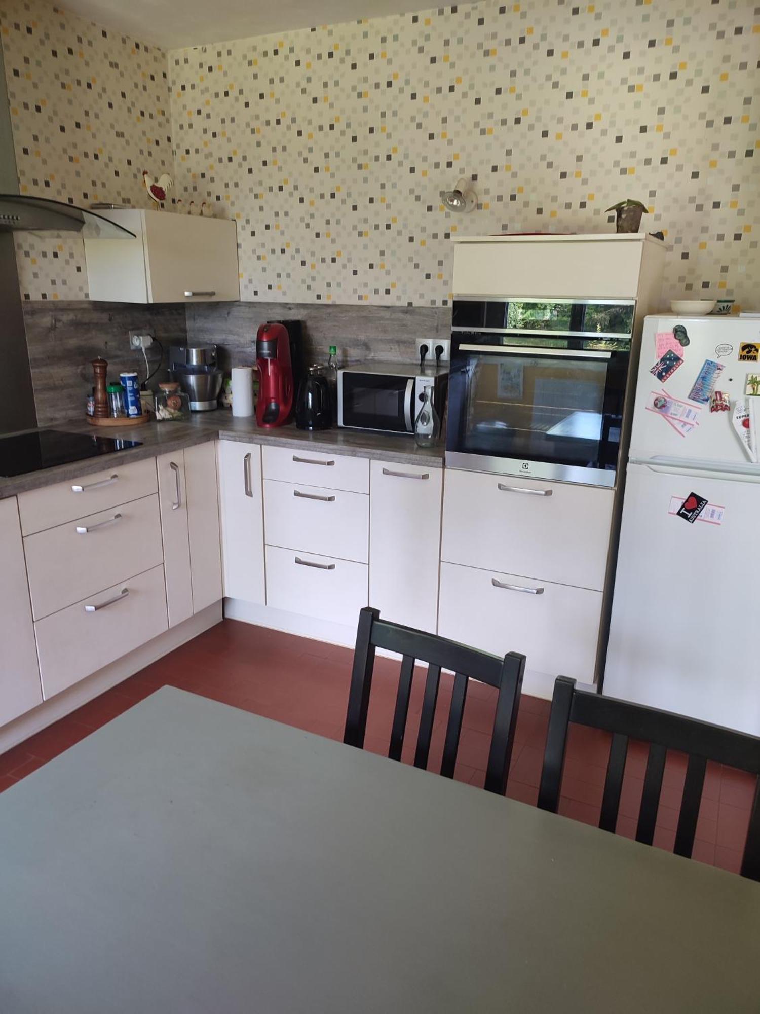 Chambre et salle de bain privative dans maison à la campagne Serley Esterno foto